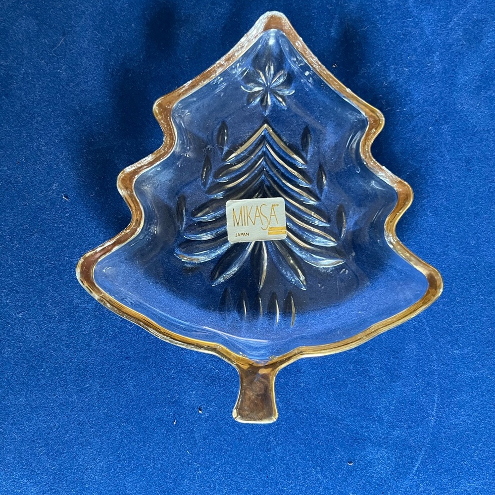 Small vintage Christmas tree dish by Mikasa Japan.